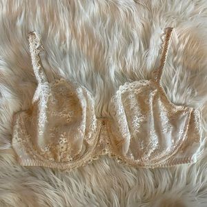 Victoria’s Secret Dream Angels unlined Demi/buste
